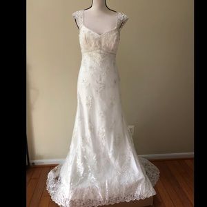 NWT Mon Cheri’s Bridal lace front, wedding gown